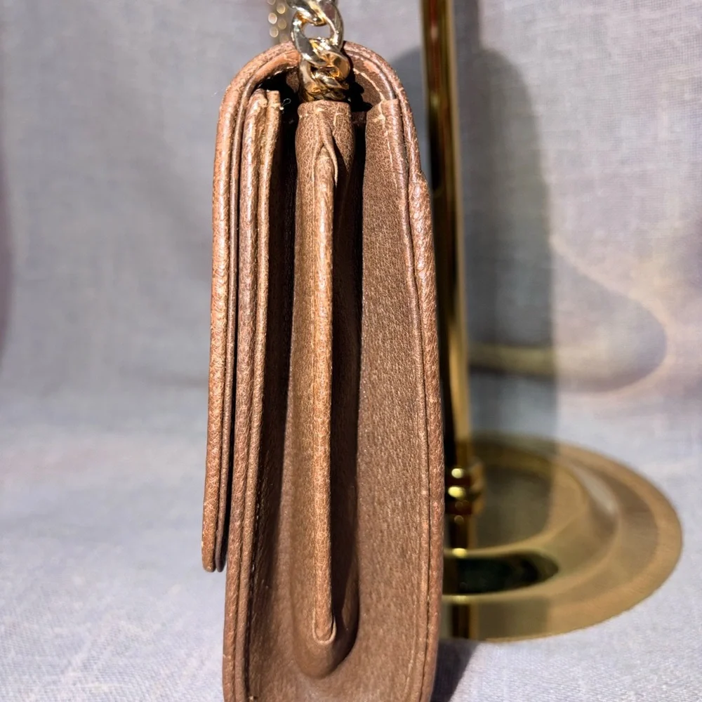 Gucci Beige GG Supreme Crossbody with Brown Leather Trim and Gold Chain - Picture 4 of 8
